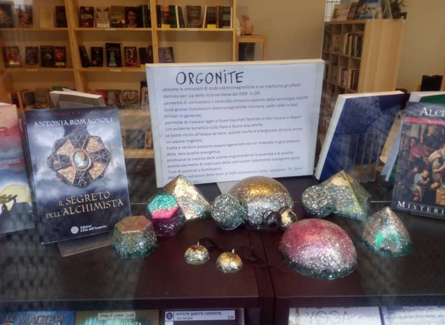 46144264_598341060600636_6374475072131825664_n